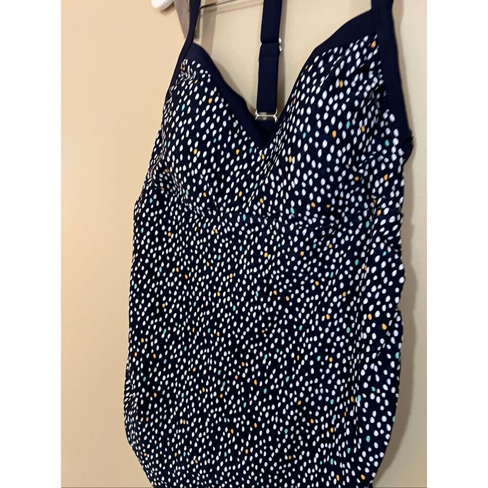 Isabel Maternity By Ingrid & Isabel Blue Polkadot Swimsuit Top Woman’s Size Medi - Picture 2 of 8